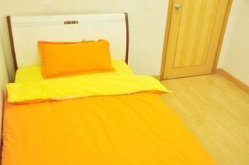 Guangzhou Pinyan Youth Hostel Tangxia  Buitenkant foto